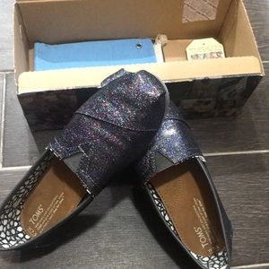 Toms Multi-Glitter limited edition classic shoe